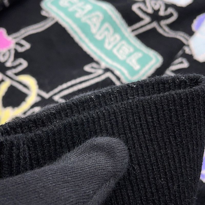 Chanel Knit CC Logo Sweater 36 Top Black Black Multicolor