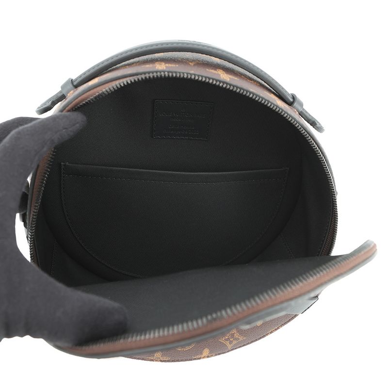 Louis Vuitton Shoulder Bag Monogram Wheel Box Black Virgil Noir