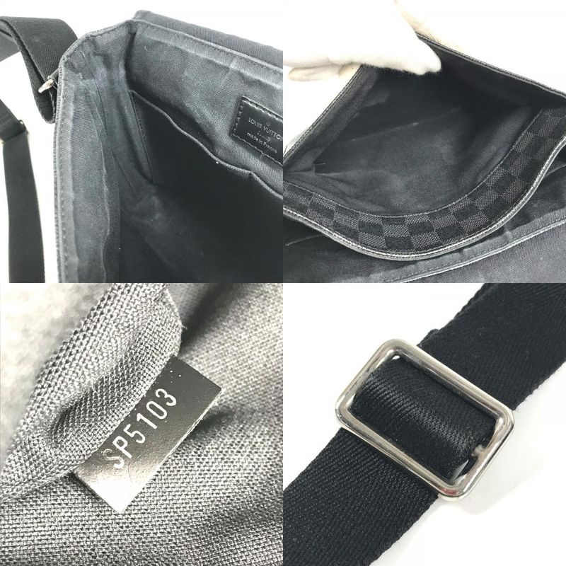 Louis Vuitton Shoulder Bag District PM Damier Graphite