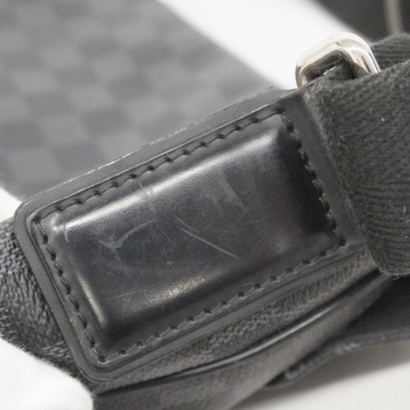 Louis Vuitton Shoulder Bag Damier Graphite District MM Black