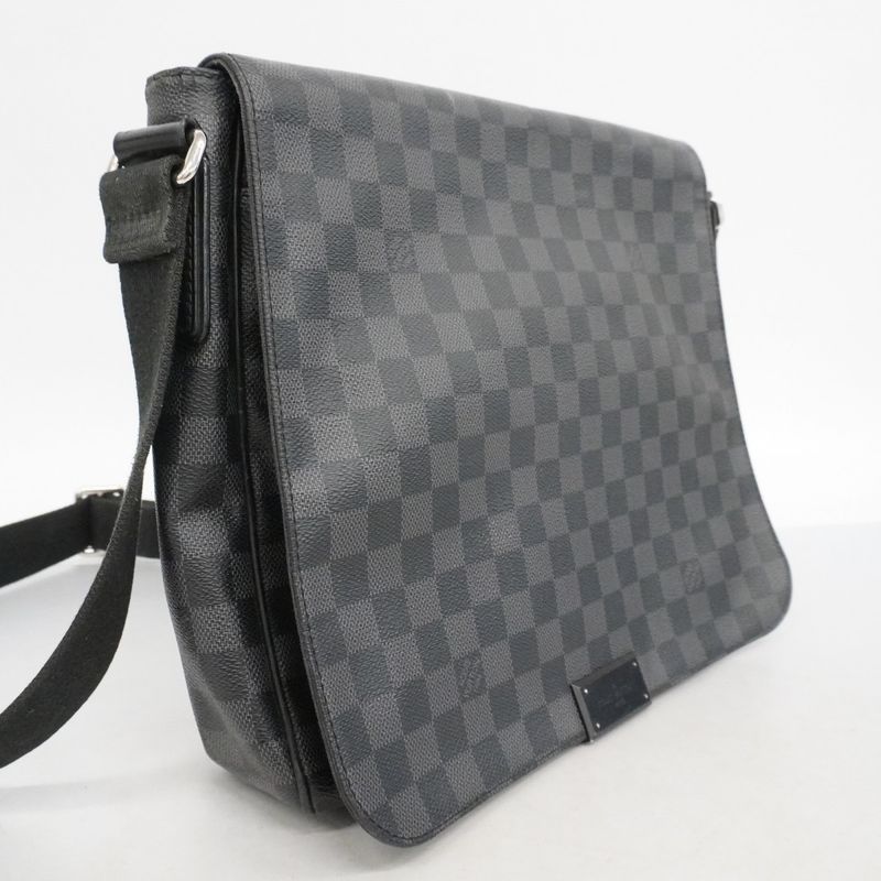 Louis Vuitton Shoulder Bag Damier Graphite District MM Black