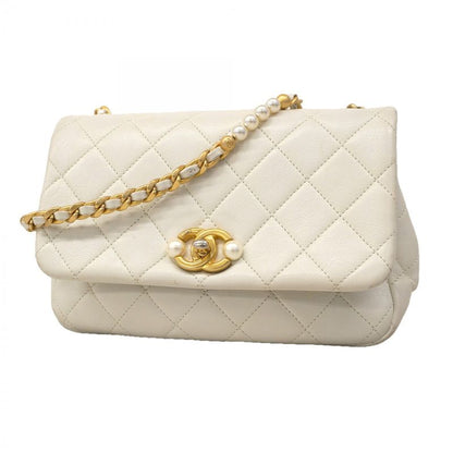 Chanel Shoulder Bag Quilted Leather White Gold