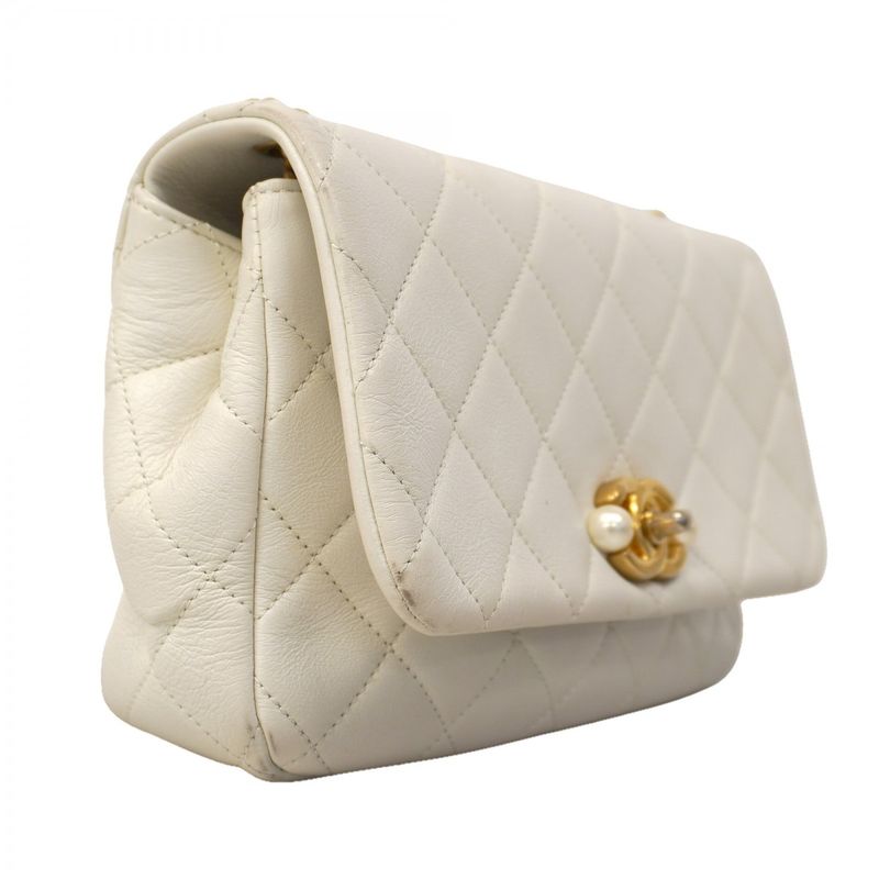 Chanel Shoulder Bag Quilted Leather White Gold
