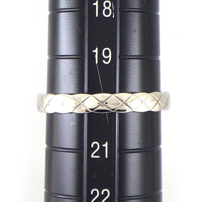 Chanel Ring Coco Crush Mini Quilted 18K White Gold