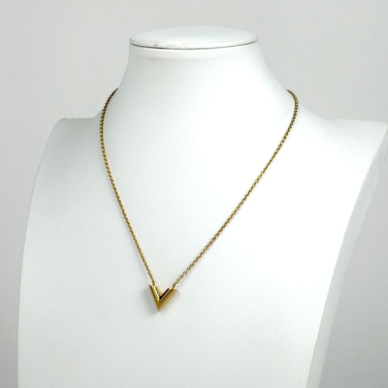 Louis Vuitton Essential Necklace Logo Gold Plated