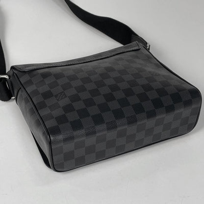 Louis Vuitton District PM NM Crossbody Shoulder Bag Damier Graphite Noir Black