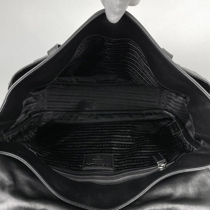 Prada Logo Shoulder Bag Leather Nero