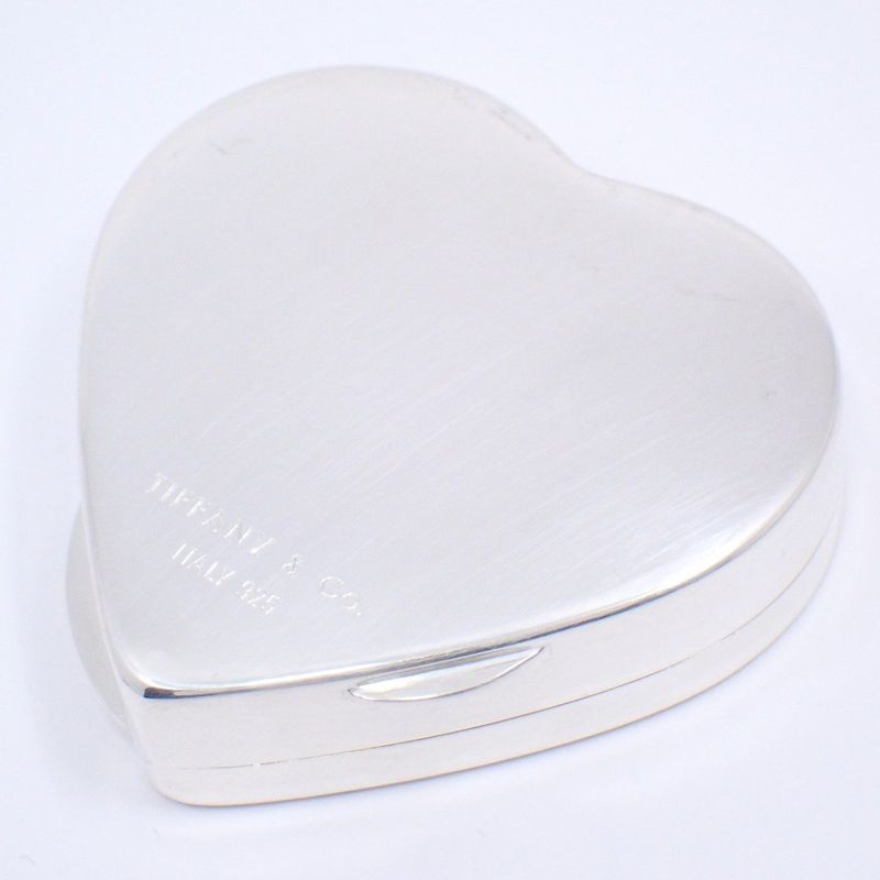 Tiffany & Co. Heart Motif Pircase Case [ioki Hat