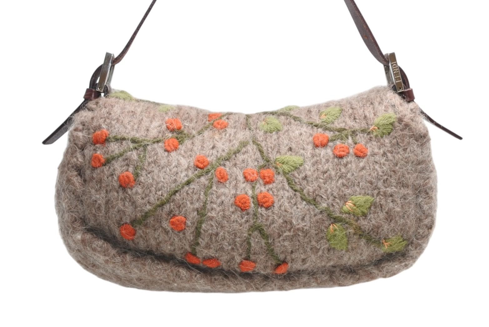 Fendi Mamma Baguette Bag Wool Leather Brown Embroidery Silver — view 3