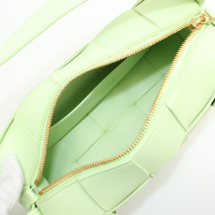 Bottega Veneta Intrecciato Shoulder Bag Lambskin