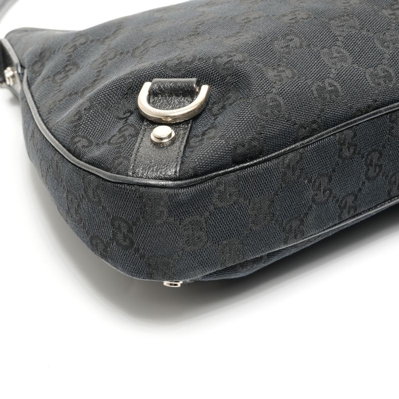 Gucci Shoulder Bag GG Canvas Abbey