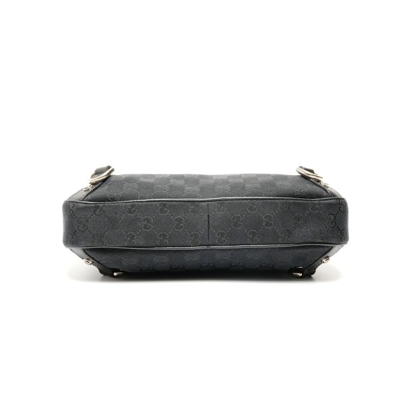 Gucci Shoulder Bag GG Canvas Abbey