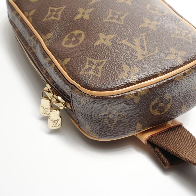 Louis Vuitton Shoulder Bag Monogram Pochette Gange