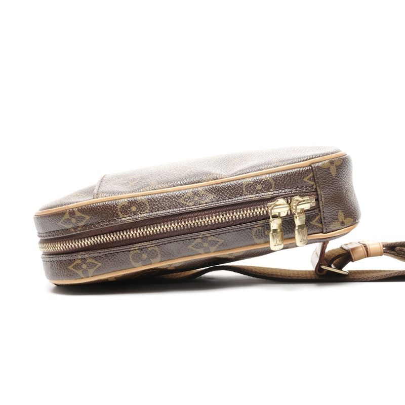 Louis Vuitton Shoulder Bag Monogram Pochette Gange
