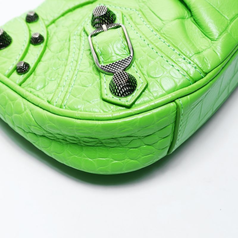 Balenciaga Shoulder Bag le Cagole Mini