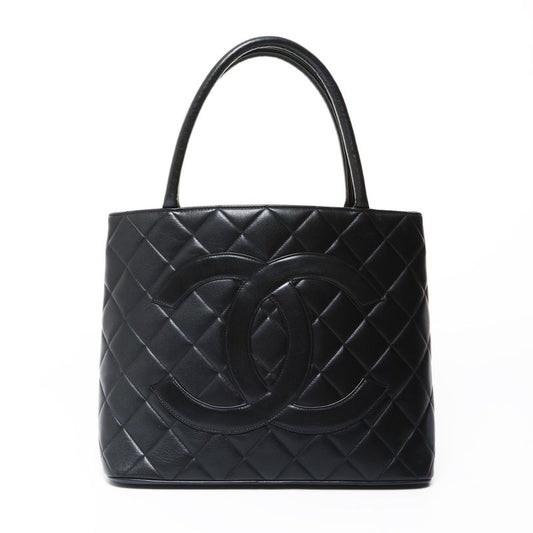 Chanel Tote Medallion CC Logo