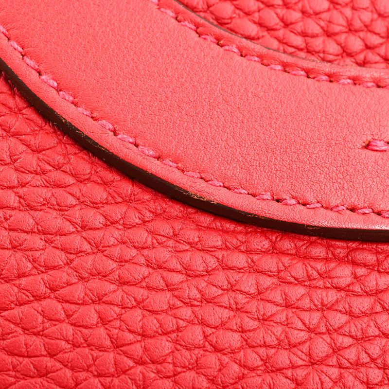 Hermes Handbag in the Loop 18
