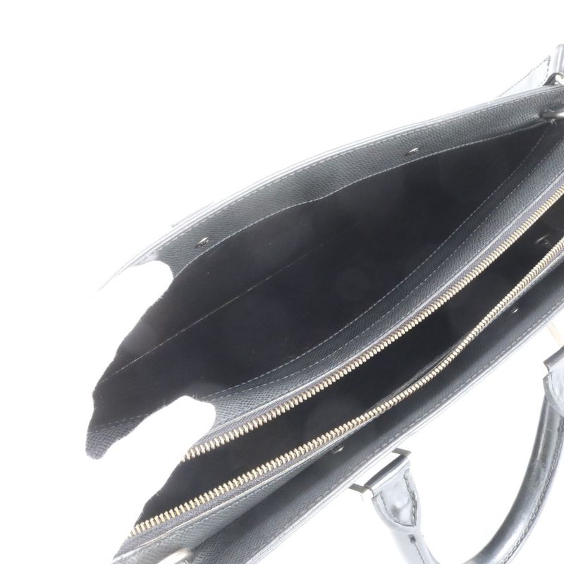 Louis Vuitton Taiga Porte Document Rosemary Leather 2-Way Business Bag