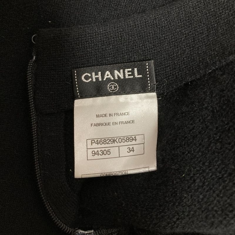 Chanel Cashmere Wool Big Pocket Skirt 34 Black