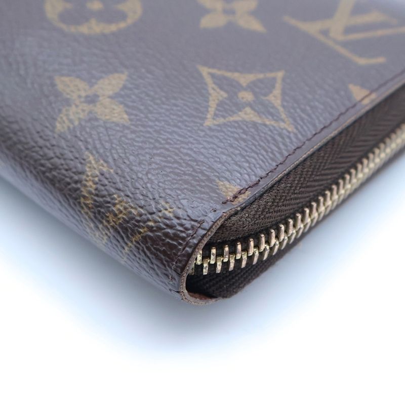Louis Vuitton Monogram Zippy Wallet Round Gold
