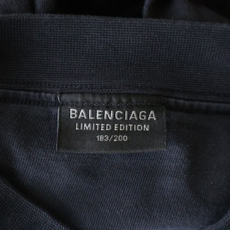 Balenciaga with Serial Limited to 200 Pieces Worldwide Printed Small Fit