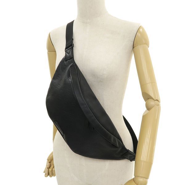 Louis Vuitton Shadow Discovery Bumbag