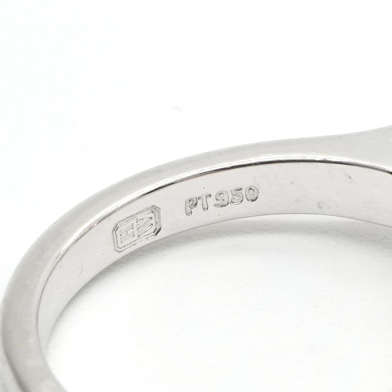 Harry Winston Round Cut Classic Ring Engagement