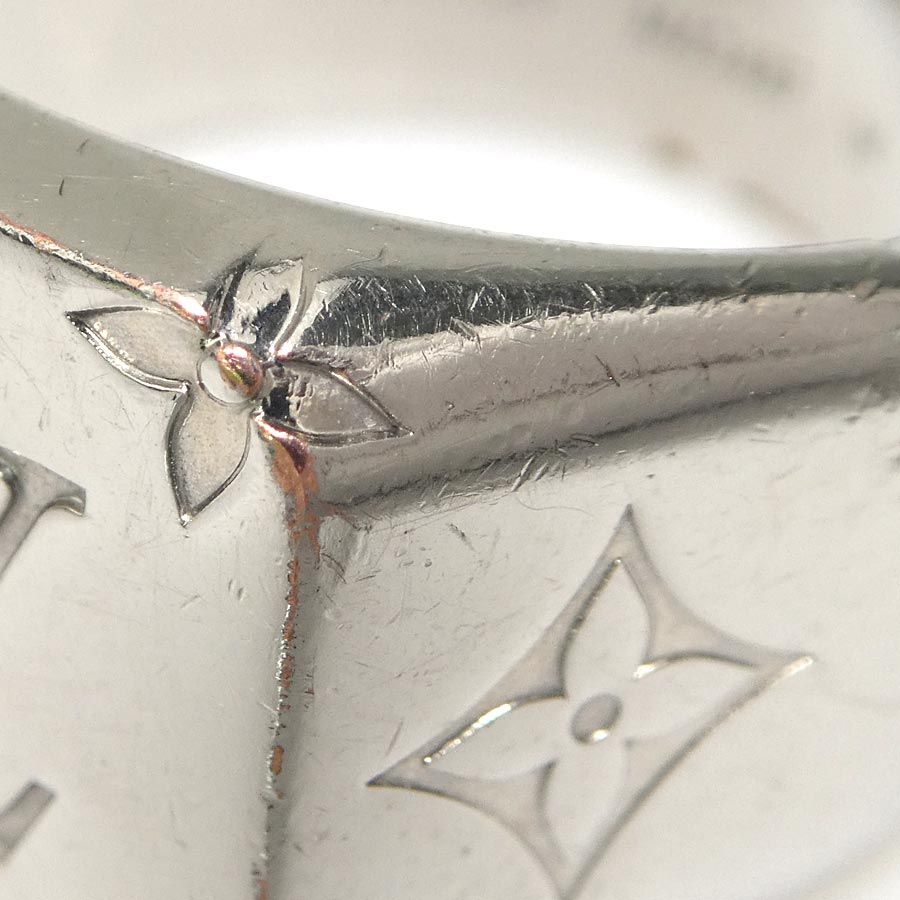 Louis Vuitton Ring Signet