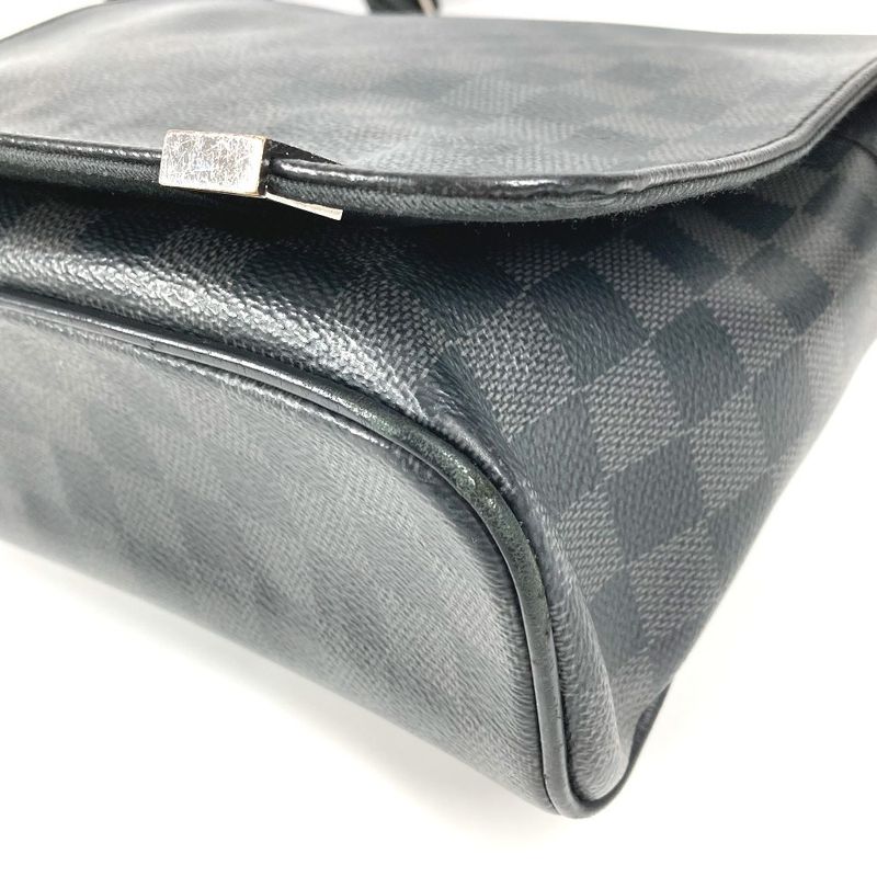 Louis Vuitton Shoulder Bag District PM NM Damier Graphite Canvas Black
