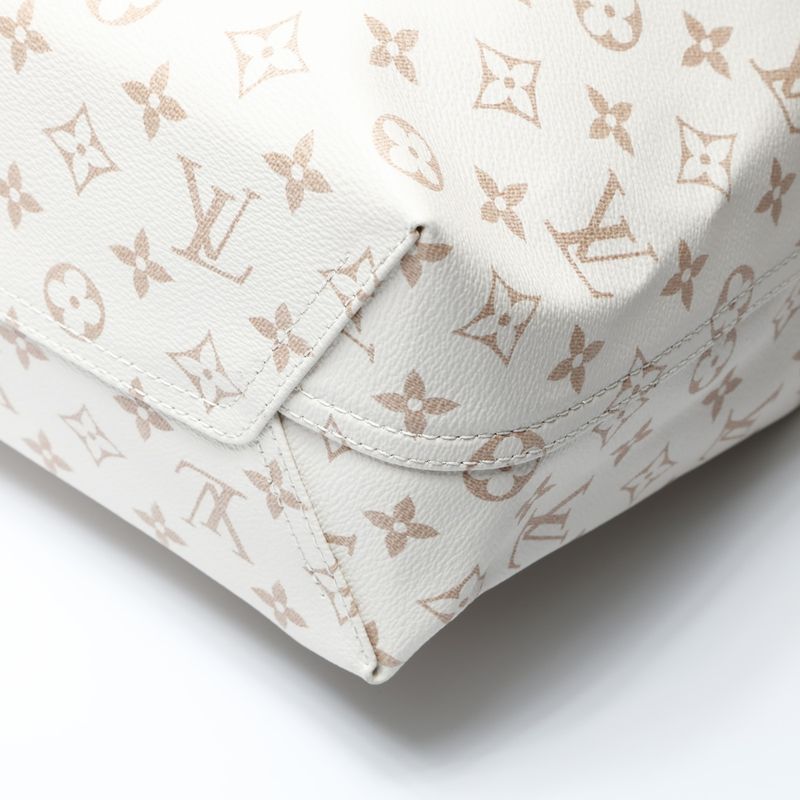 Louis Vuitton Handbag Monogram Atlantis GM