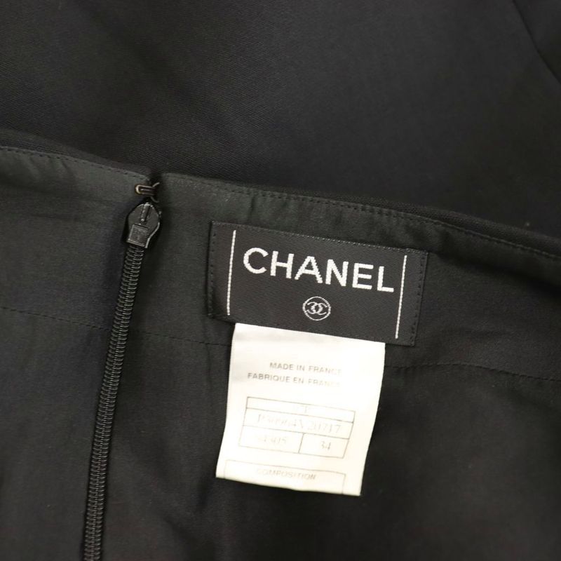 Chanel Logo Button Skirt Knee Length Trapezoid Wool 34 Black