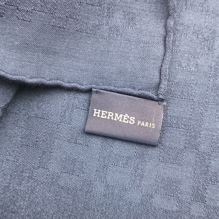 Hermes Scarf Pattern Shawl Navy 48% Cashmere 32% Wool