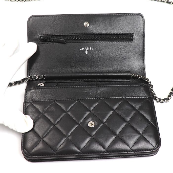 Chanel Chain Wallet Lambskin Shoulder Bag Black