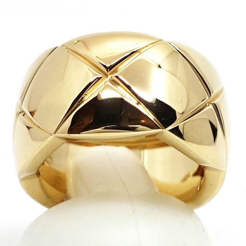 Chanel 18K Yellow Gold Coco Crush Ring Large Model
