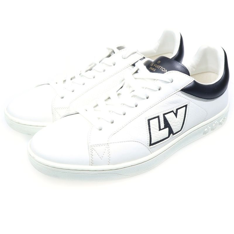 Louis Vuitton Luxembourg Grain Low Cut Sneakers White Black