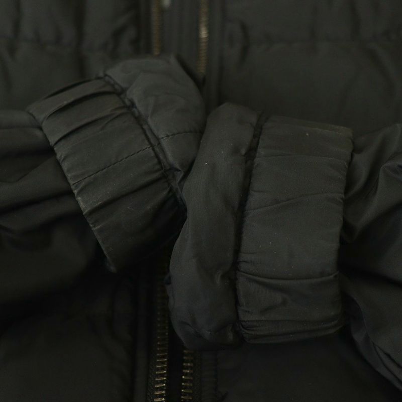 Prada Triangle Plate Down Jacket Zip Up 38 Black