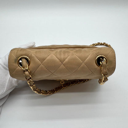 Chanel Large Shoulder Bag Mini Quilted CC Logo Turnlock — view 5