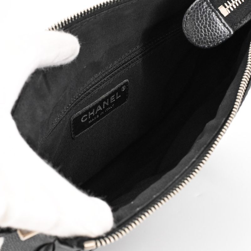 Chanel Shoulder Bag Caviar