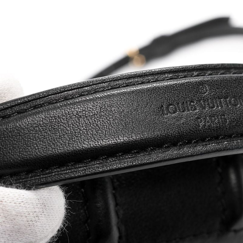 Louis Vuitton Shoulder Bag Book Wallet on Chain