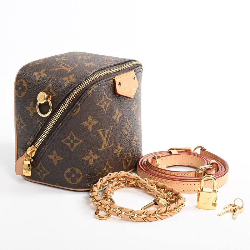 Louis Vuitton Shoulder Bag Just in Case