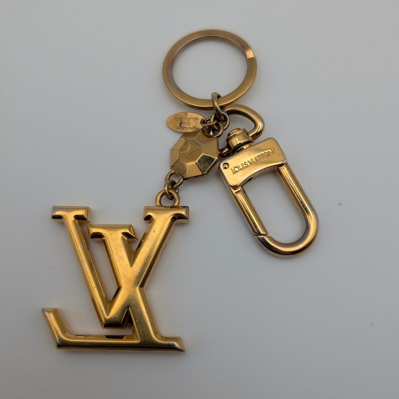 Louis Vuitton Porte Cles LV Facet Key Holder