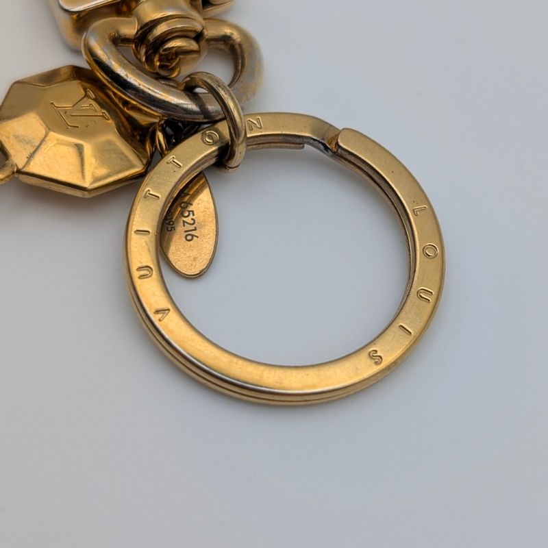 Louis Vuitton Porte Cles LV Facet Key Holder