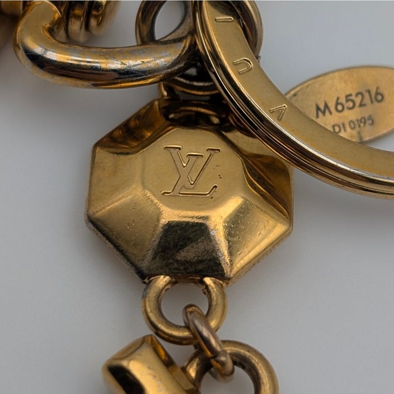 Louis Vuitton Porte Cles LV Facet Key Holder