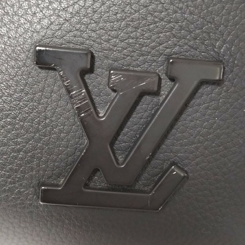 Louis Vuitton Aerogram Pochette Ipad Clutch