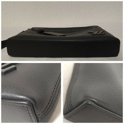 Louis Vuitton Aerogram Pochette Ipad Clutch