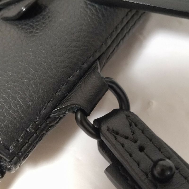 Louis Vuitton Aerogram Pochette Ipad Clutch