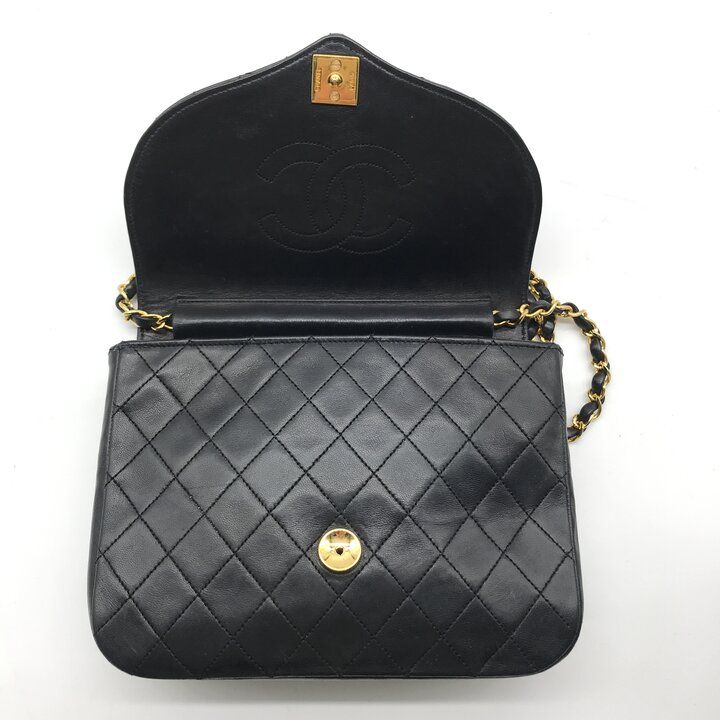 Chanel CC Logo Quilted Push Lock Chain Shoulder Bag Black
