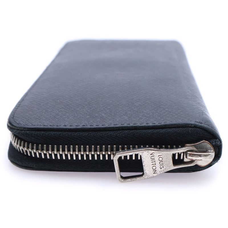 Louis Vuitton Zippy Wallet Vertical Taiga Noir Black Round
