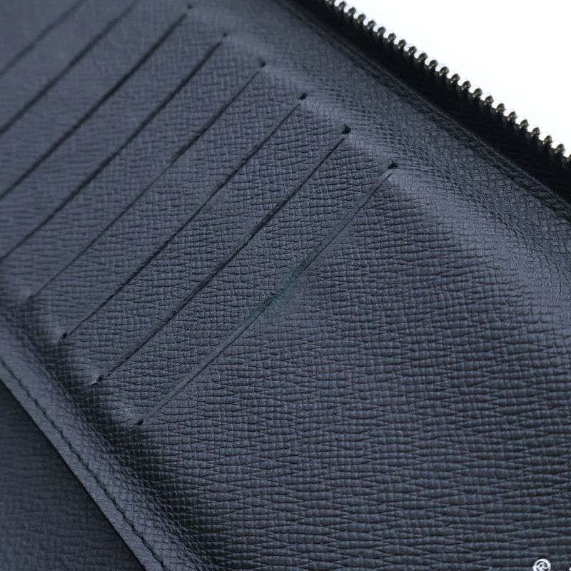 Louis Vuitton Zippy Wallet Vertical Taiga Noir Black Round