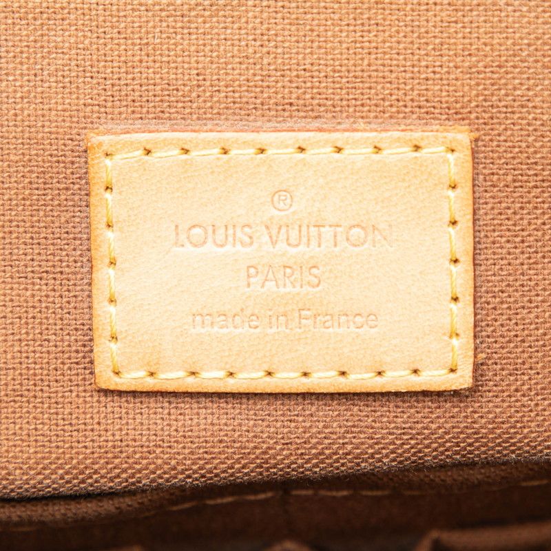 Louis Vuitton Monogram Messenger Bob le MM Shoulder Bag